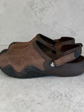 Crocs Men’s Brown Leather Classic Clog